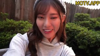 天都黑了你都没来过没来过是什么歌00后妹子趴在酒店窗户被草